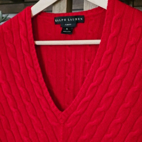 Ralph Lauren Black Label Cashmere Cable-Knit Sweater – Red V-Neck, 100% Cashmere - Picture 4 of 9